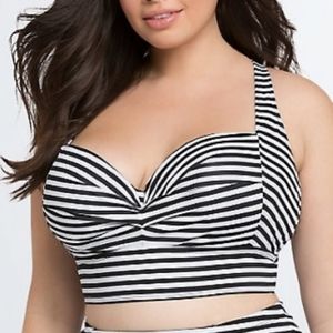 Torrid Striped Twist Front Swim Underwire Bikini Top 4x